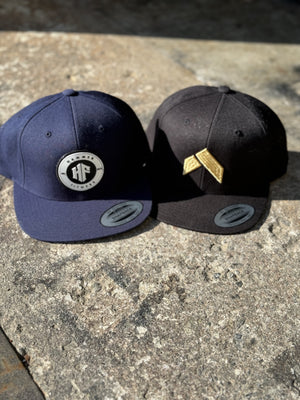 Hammer Fitness SnapBack black and gold